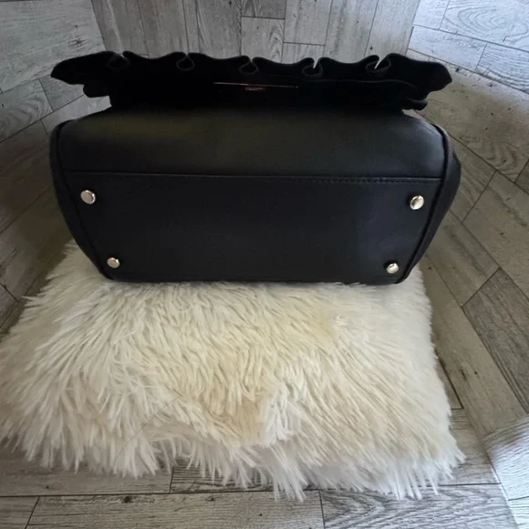 KATE SPADE EUC DANBURY STREET ADELINA BLACK PLEATED FLAP CROSSBODY - Picture 11 of 13